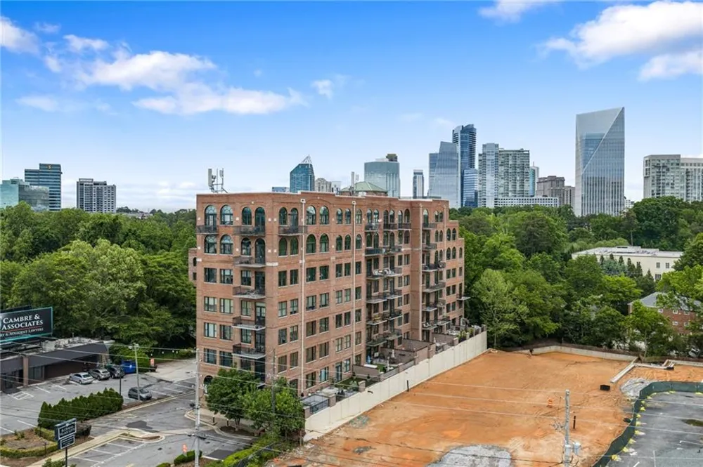 3235 Roswell Road NE #405 Atlanta, GA 30305