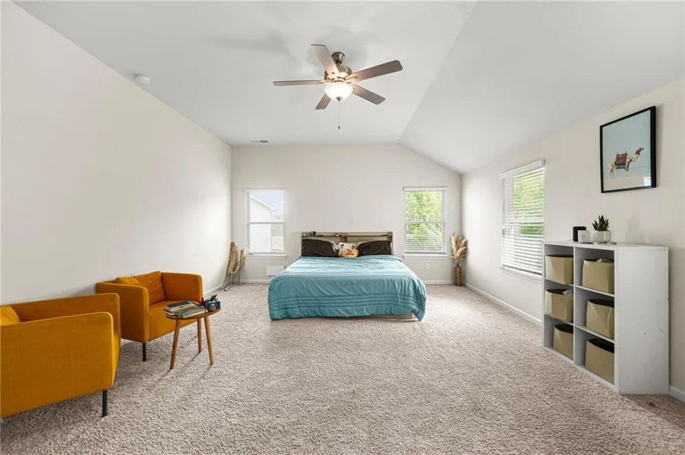 2195 Cormac Street East Point, GA 30344