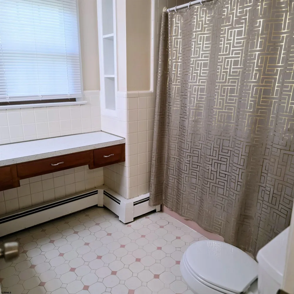 6558 Mill Road Egg Harbor Township, NJ 08234