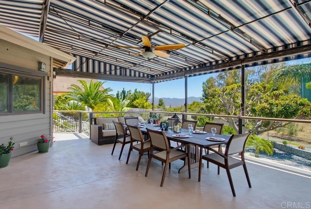 2171 Paseo Grande El Cajon, CA 92019