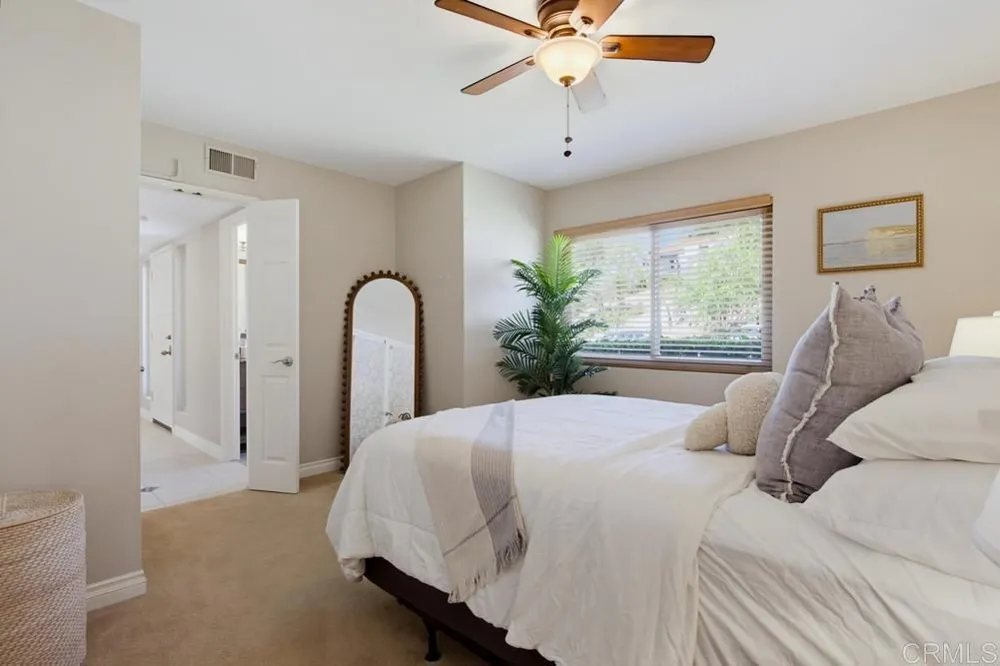 2171 Paseo Grande El Cajon, CA 92019