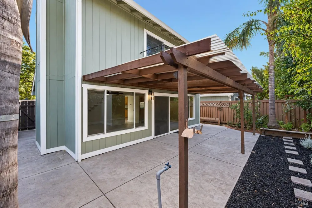 127 Dream Street Vacaville, CA 95687