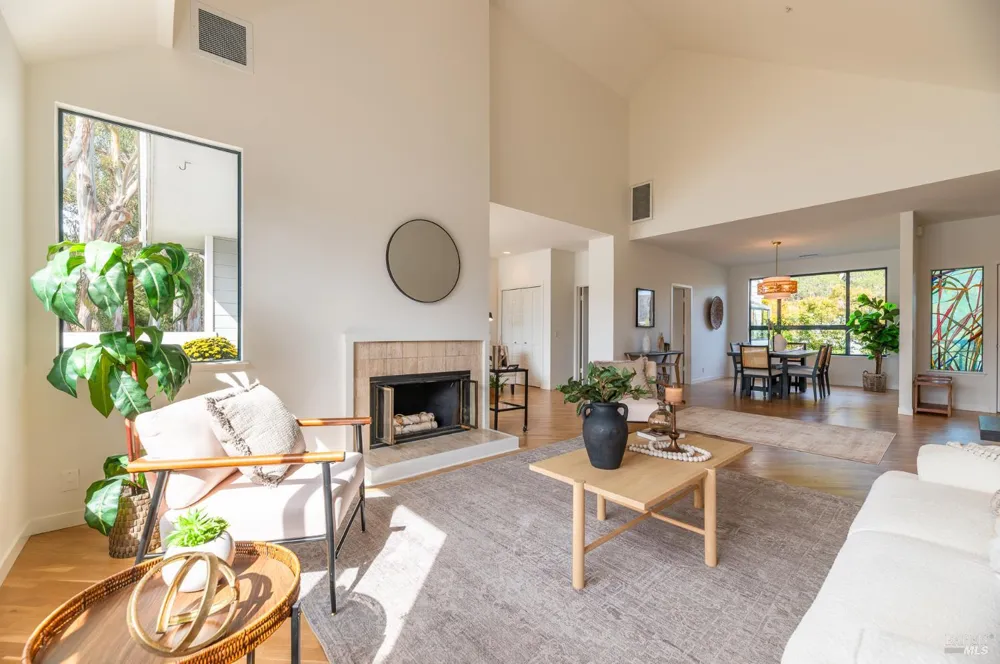 6011 Shelter Bay Avenue Mill Valley, CA 94941