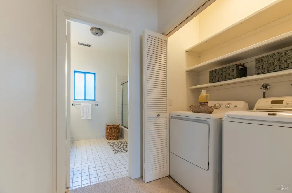 6011 Shelter Bay Avenue Mill Valley, CA 94941