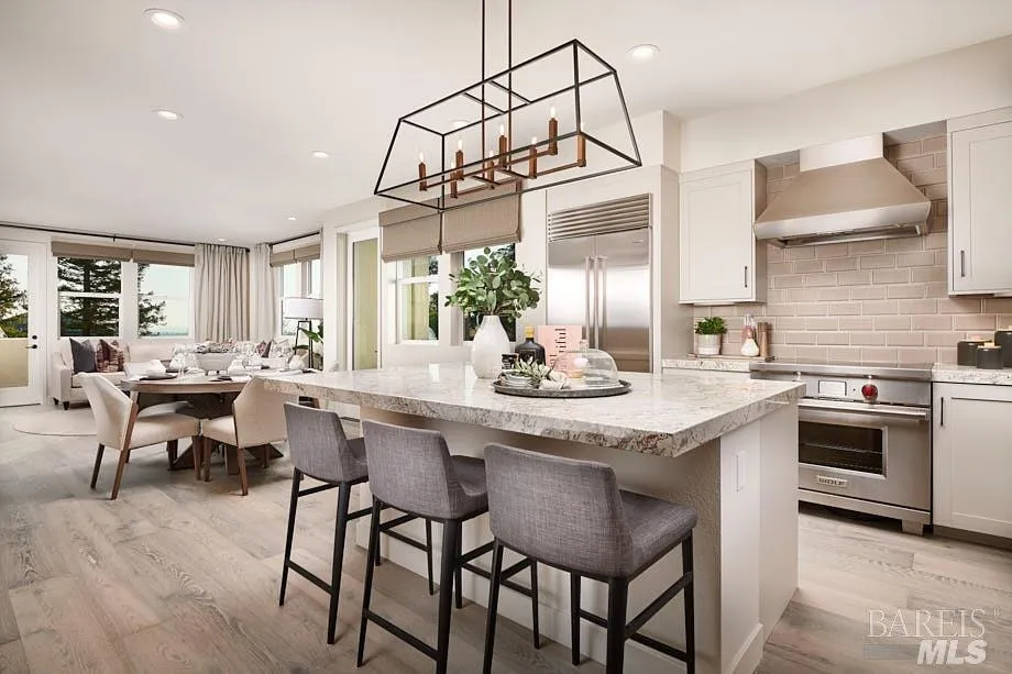 553 Semillon Lane Santa Rosa, CA 95403
