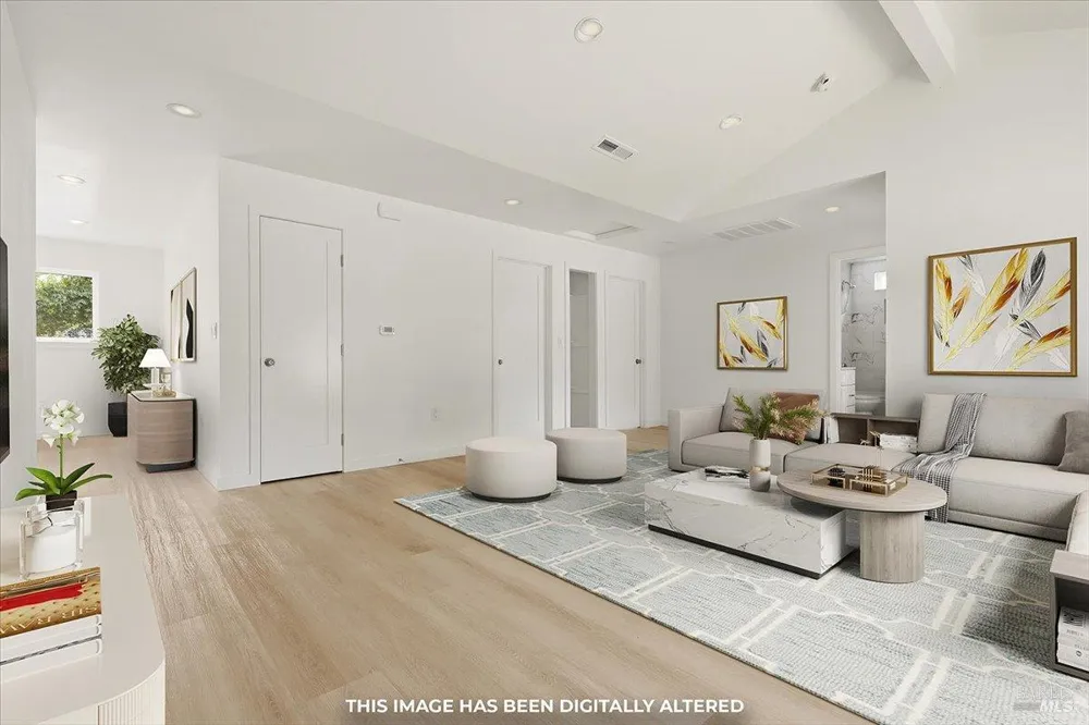 175 Chablis Way Cloverdale, CA 95425