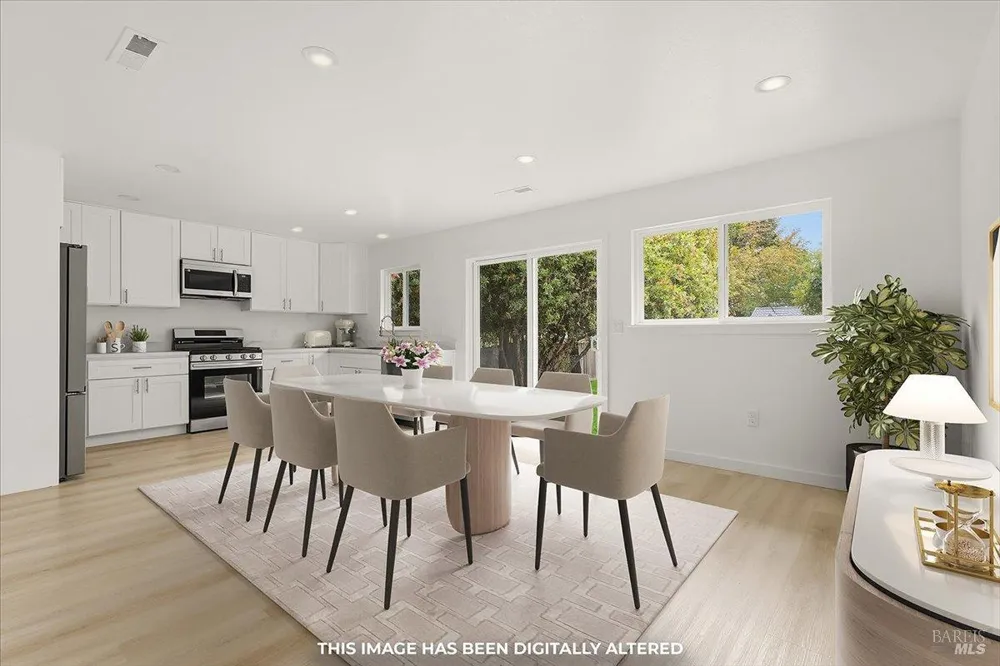 175 Chablis Way Cloverdale, CA 95425