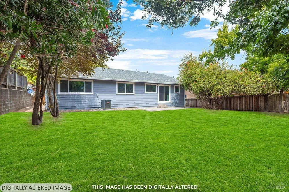 175 Chablis Way Cloverdale, CA 95425