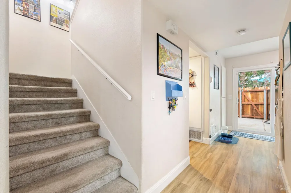 369 Eldridge Avenue Vacaville, CA 95688