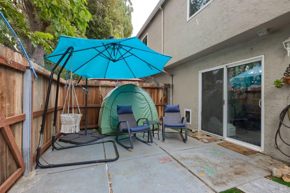 369 Eldridge Avenue Vacaville, CA 95688