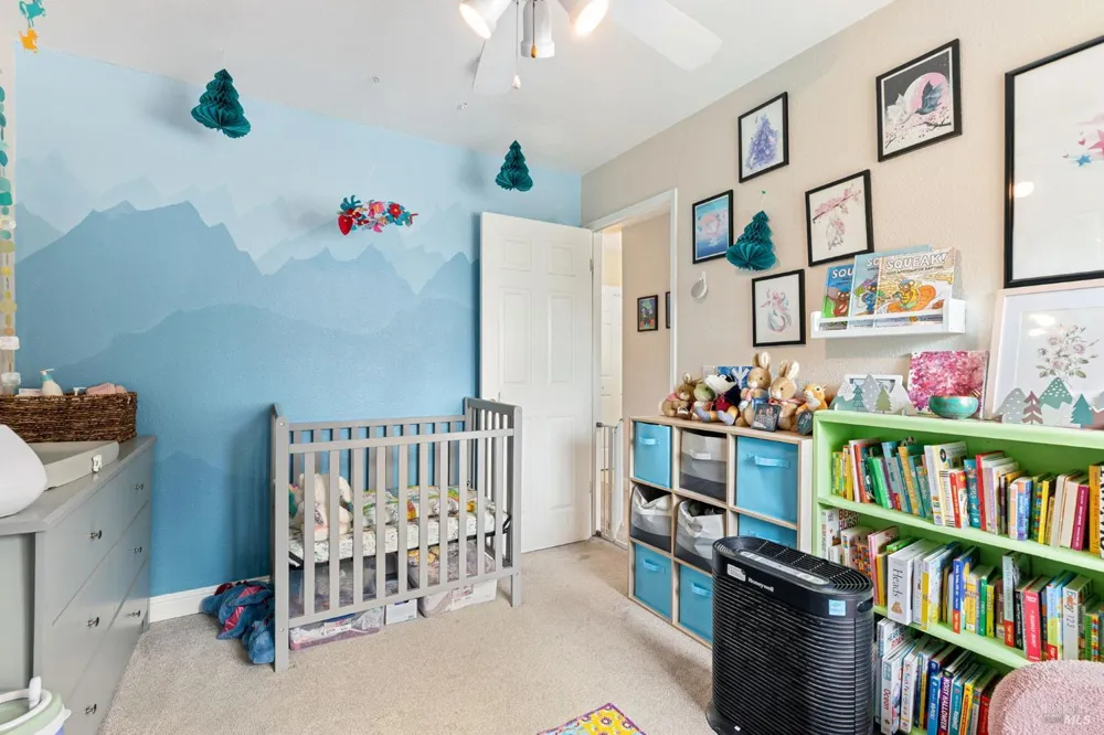 369 Eldridge Avenue Vacaville, CA 95688