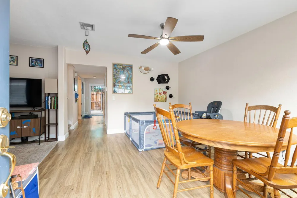 369 Eldridge Avenue Vacaville, CA 95688