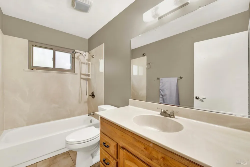 1424 Mondana Place Pittsburg, CA 94565
