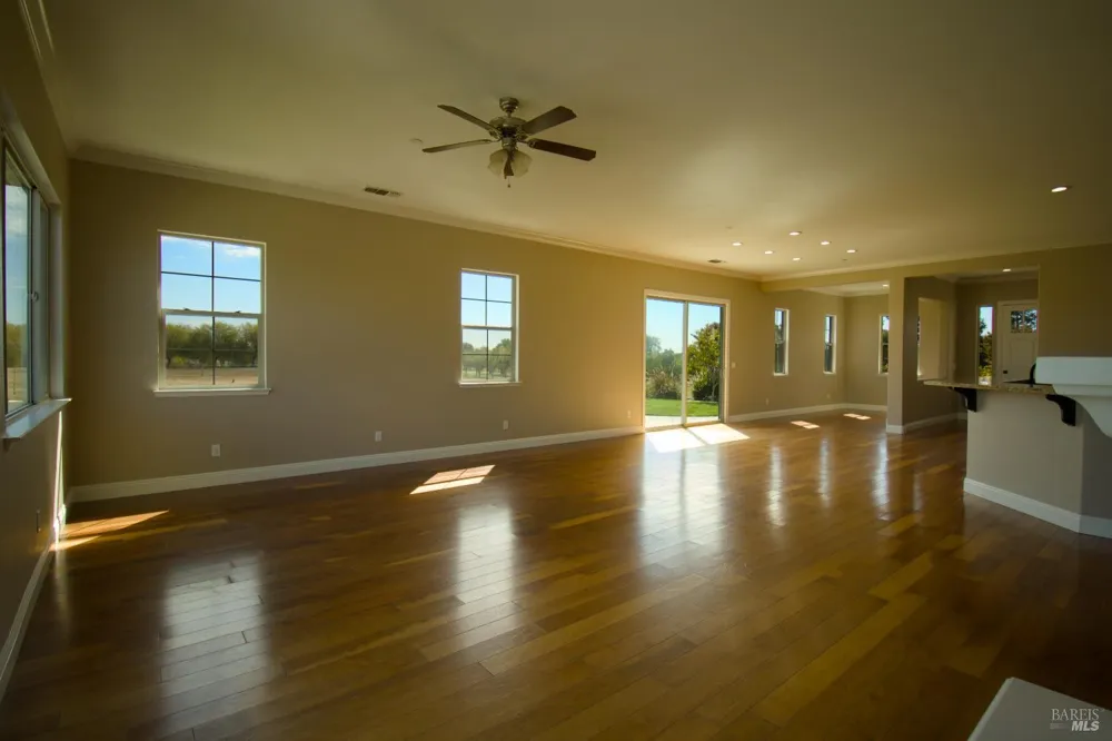 8320 Shadi Lane Winters, CA 95694