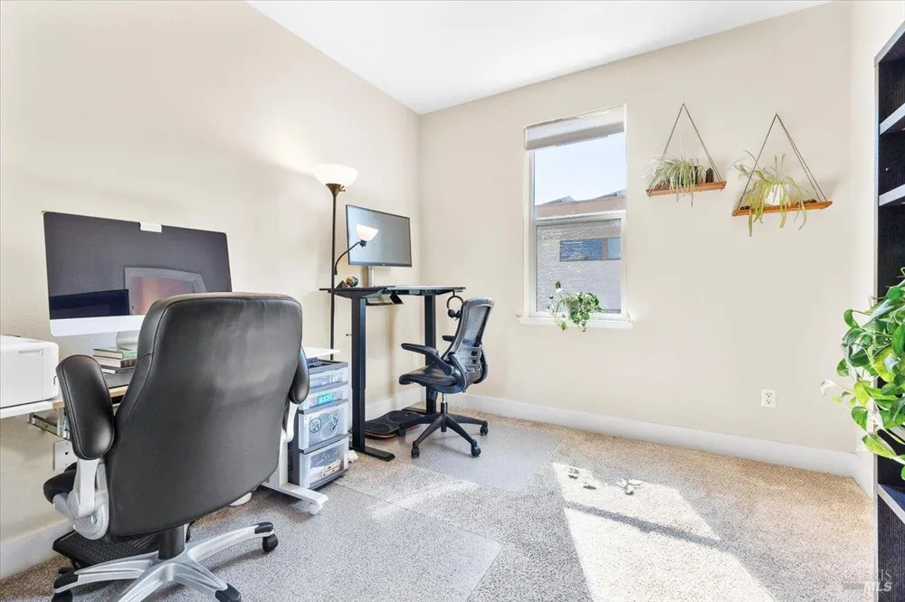 310 City Center Drive Rohnert Park, CA 94928