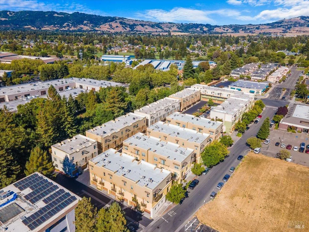 310 City Center Drive Rohnert Park, CA 94928