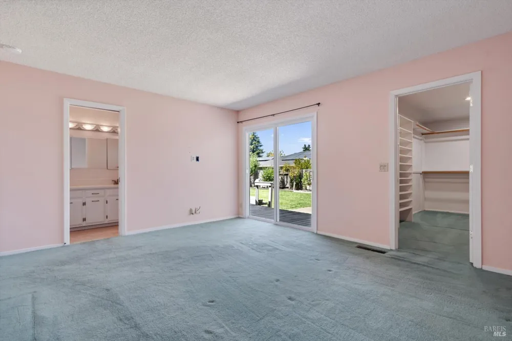 2908 Joyce Street Santa Rosa, CA 95405