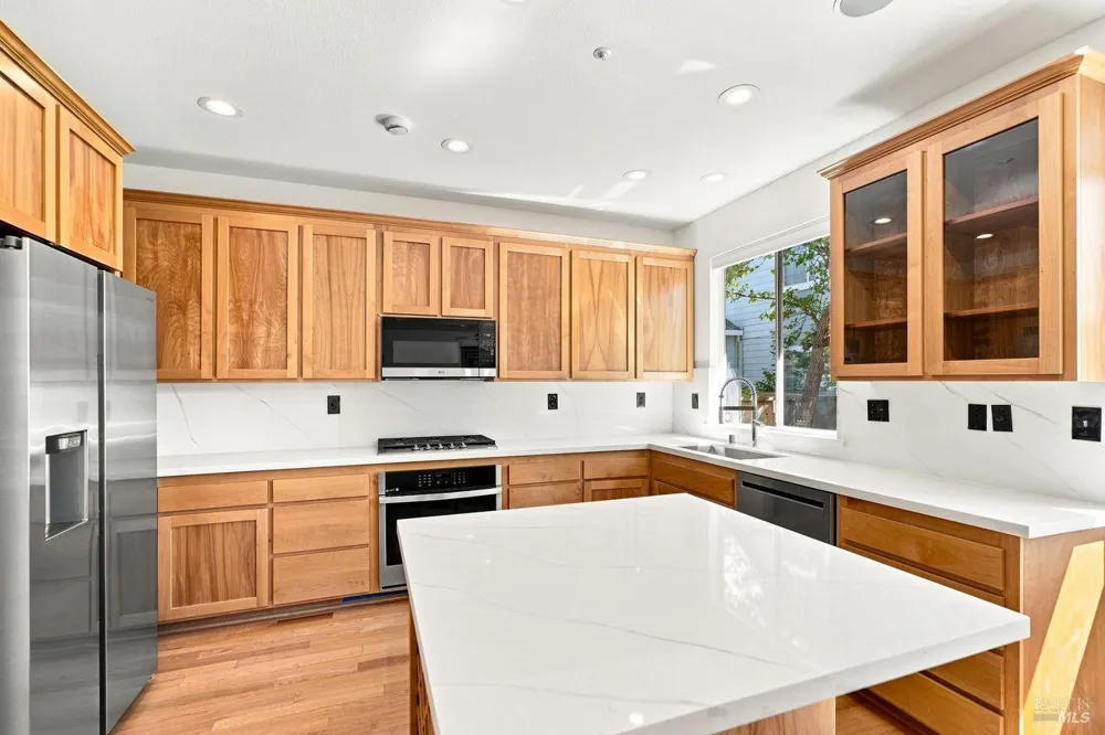 6 Egret View San Rafael, CA 94901