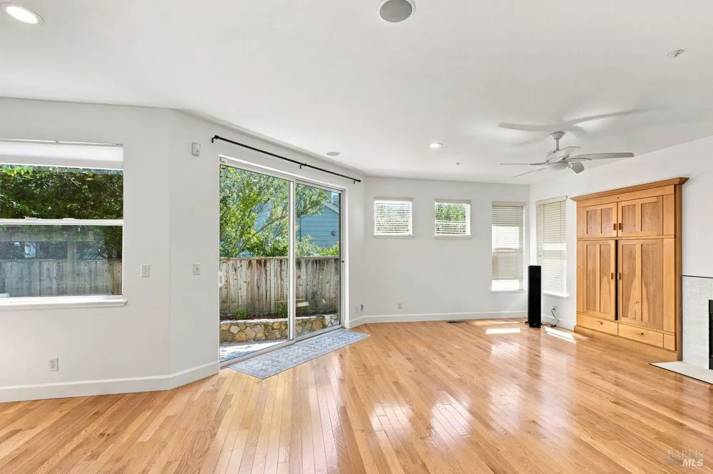 6 Egret View San Rafael, CA 94901