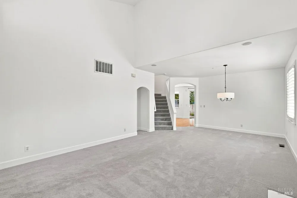 6 Egret View San Rafael, CA 94901