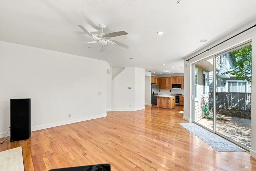 6 Egret View San Rafael, CA 94901