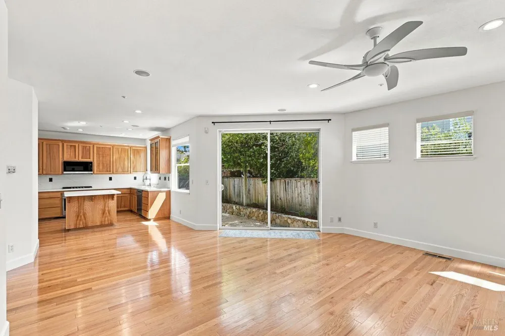 6 Egret View San Rafael, CA 94901