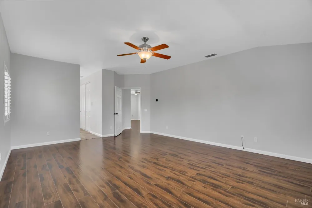 818 Summerbreeze Drive Vacaville, CA 95687