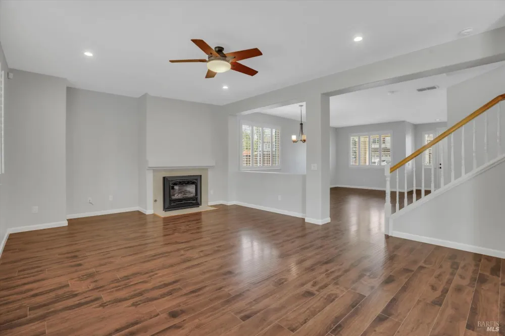 818 Summerbreeze Drive Vacaville, CA 95687