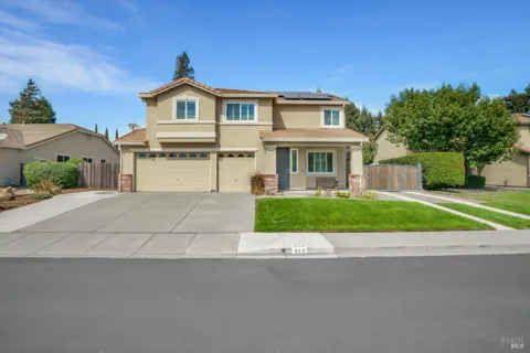 818 Summerbreeze Drive