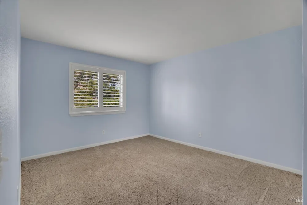 818 Summerbreeze Drive Vacaville, CA 95687