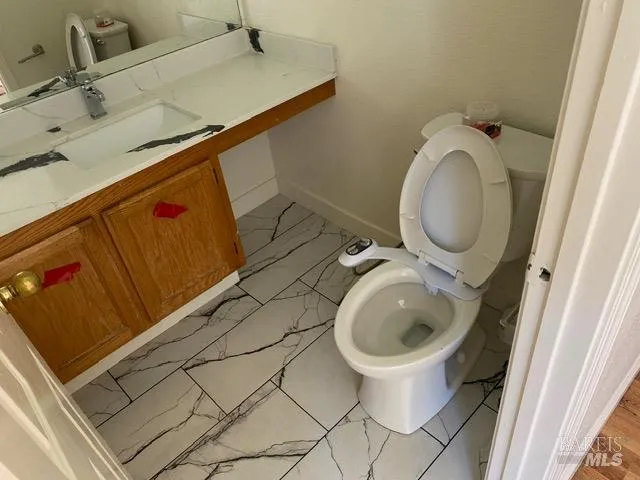 953 Mccoy Creek Circle Suisun City, CA 94585