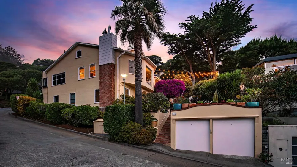 2 Lower Crescent Avenue Sausalito, CA 94965