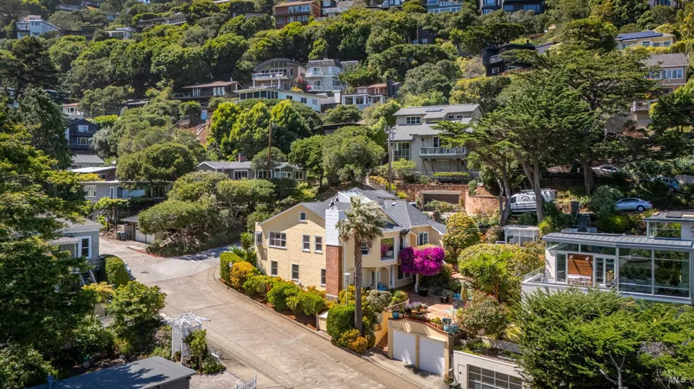 2 Lower Crescent Avenue Sausalito, CA 94965