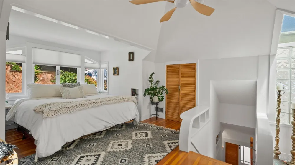 2 Lower Crescent Avenue Sausalito, CA 94965