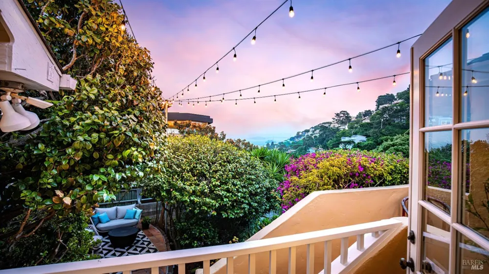 2 Lower Crescent Avenue Sausalito, CA 94965