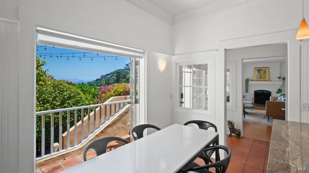 2 Lower Crescent Avenue Sausalito, CA 94965