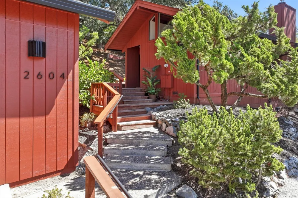2604 Rancho Cabeza Drive Santa Rosa, CA 95404