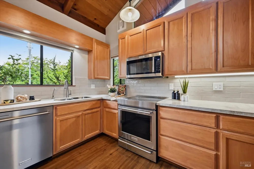 2604 Rancho Cabeza Drive Santa Rosa, CA 95404