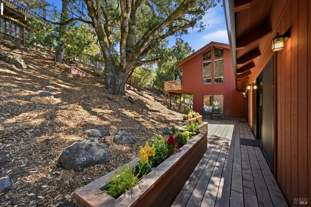 2604 Rancho Cabeza Drive Santa Rosa, CA 95404
