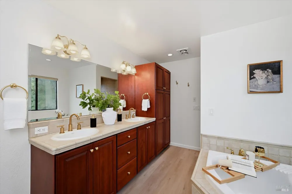 2604 Rancho Cabeza Drive Santa Rosa, CA 95404