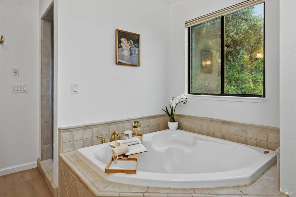 2604 Rancho Cabeza Drive Santa Rosa, CA 95404