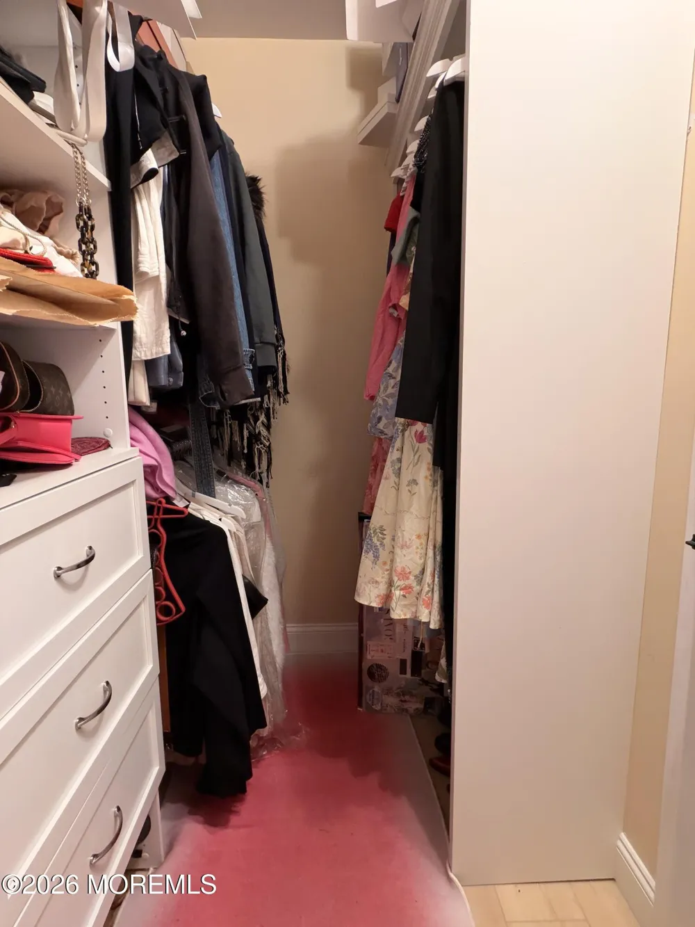72 Lenape Trail Tinton Falls, NJ 07724