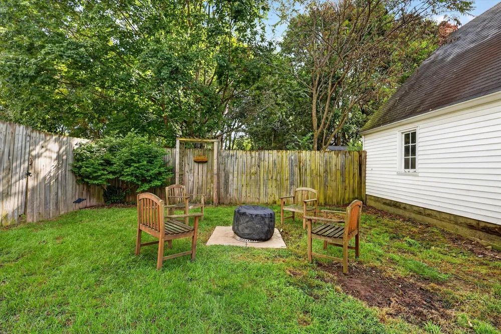 442 Riverview Drive Gun Plain Township, MI 49080