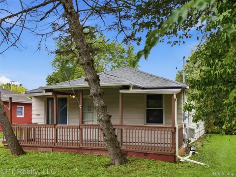 3385 Genesee Road
