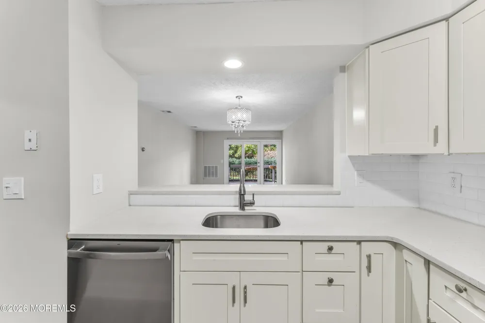 32 Center Avenue #3 Atlantic Highlands, NJ 07716