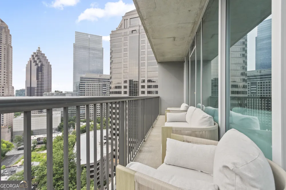 1080 Peachtree ST NE Atlanta, GA 30309