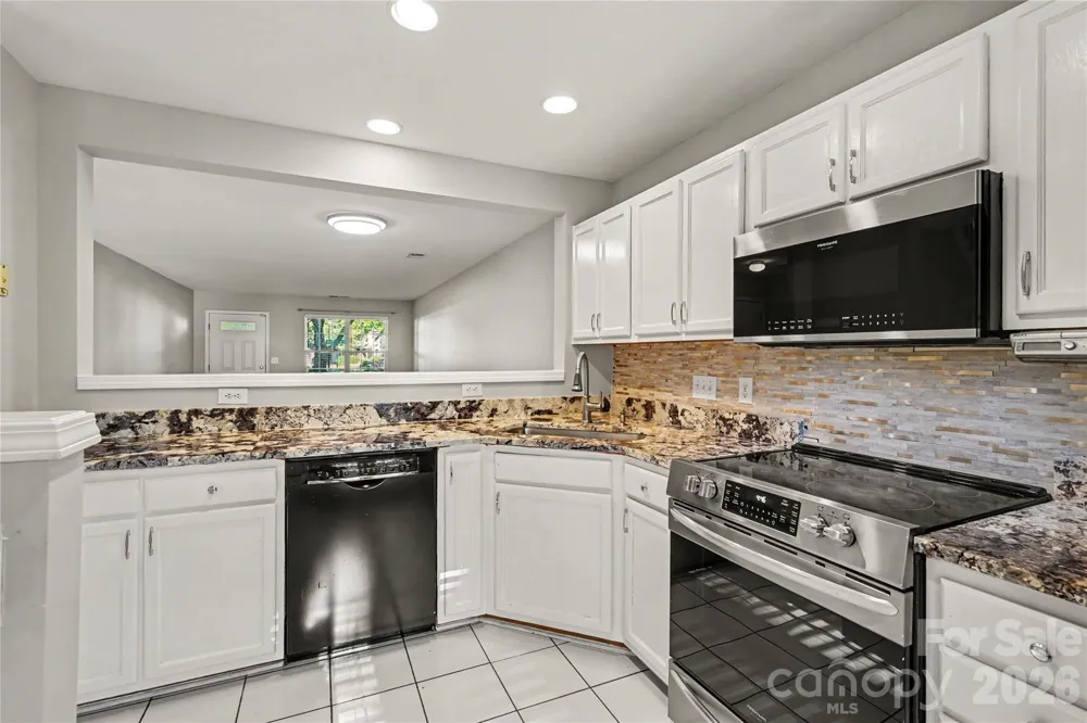 11907 Maria Ester Court Charlotte, NC 28277