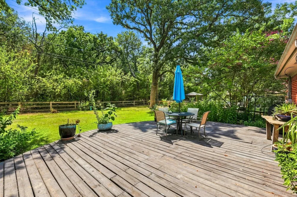307 Shadow Lane Euless, TX 76039