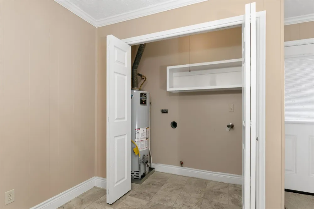 12176 Beamer Road Houston, TX 77089