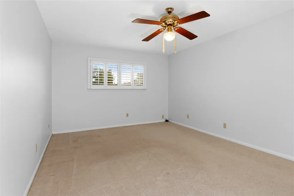 12176 Beamer Road Houston, TX 77089